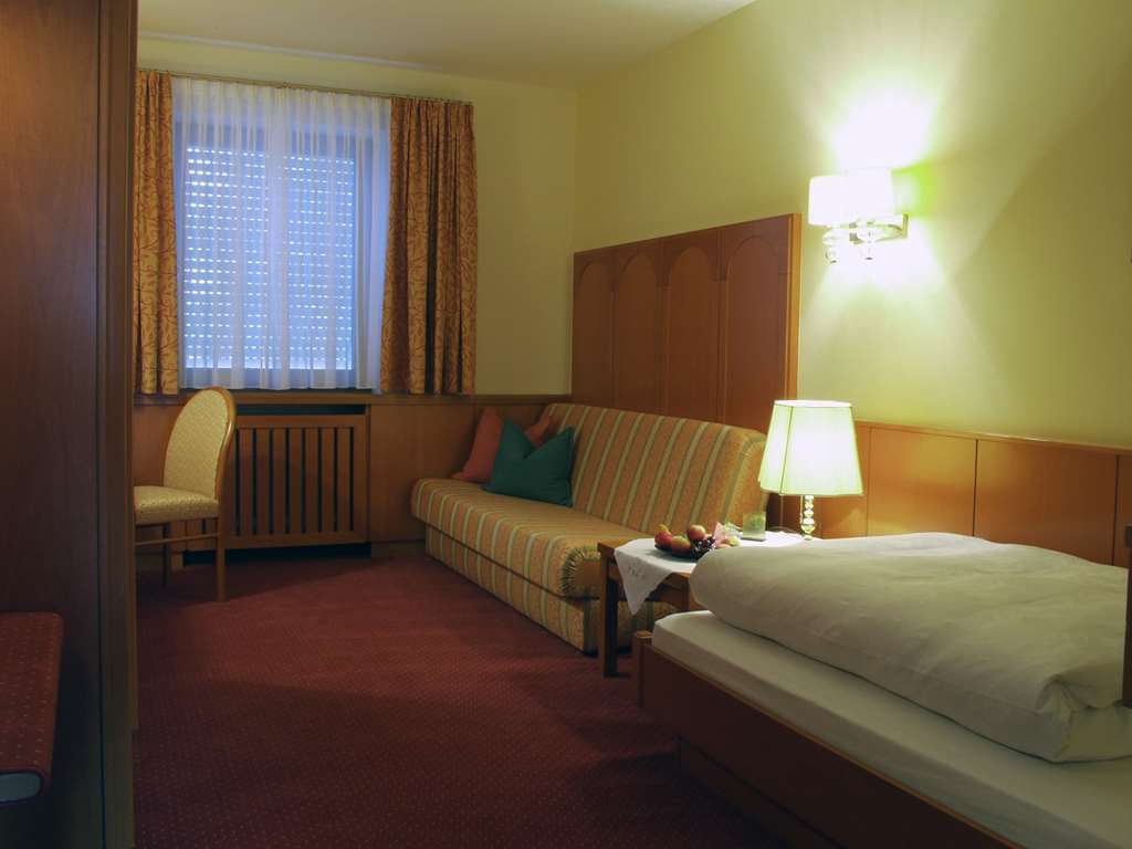 AKZENT Hotel Restaurant Altdorfer Hof Weingarten  Zimmer foto